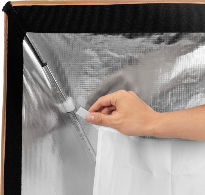 SmallRig 5370 Softbox Strip FS-30120 Quick-Setup Folding - Softbox 30 x 120 cm cu deschidere rapida si montura Bowens [2]