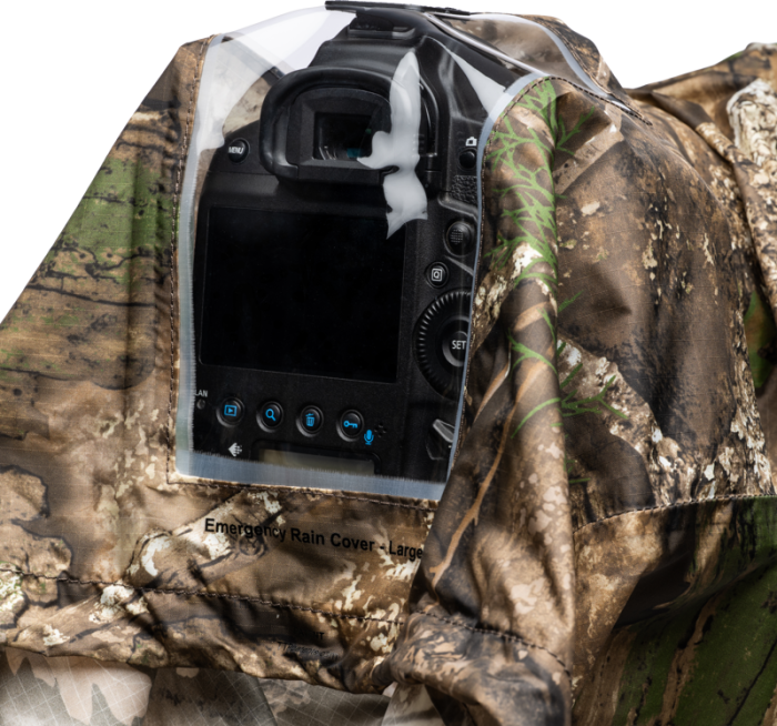 Think Tank Emergency Rain Cover I RealTree APX Camo Large – Husă de ploaie camuflaj pentru DSLR / mirrorless cu super-telephoto 150-600mm, material impermeabil sigilat, fereastră LCD supradimensionată [4]