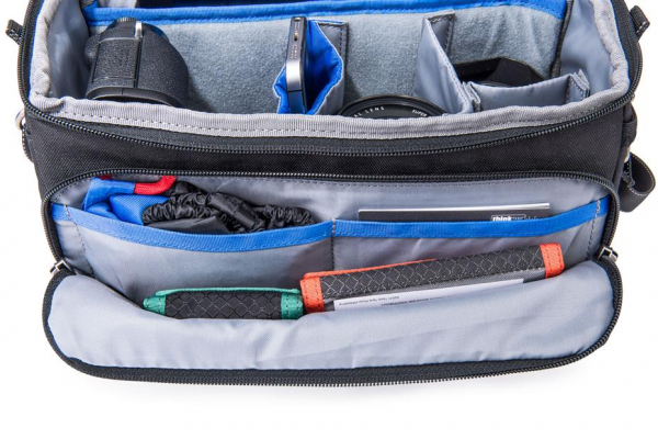 Think Tank Mirrorless Mover 25i - Deep Red - geanta foto [5]