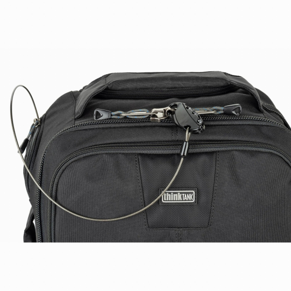 Think Tank Photo Essentials Convertible Rolling (rucsac + troller) [18]