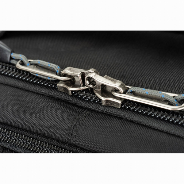 Think Tank Photo Essentials Convertible Rolling (rucsac + troller) [17]