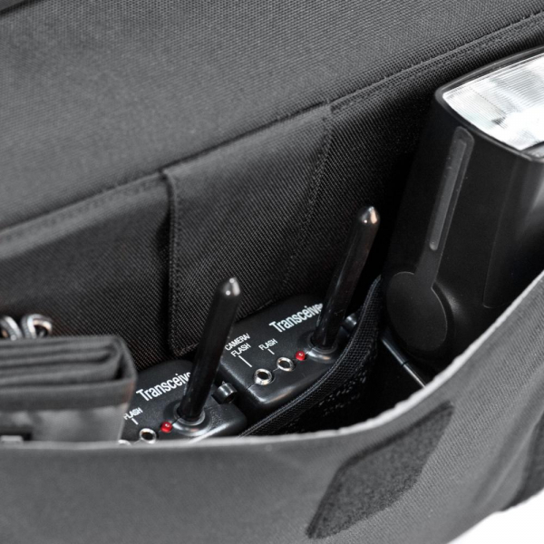 Think Tank SubUrban Disguise 30 - Black - geanta foto [8]
