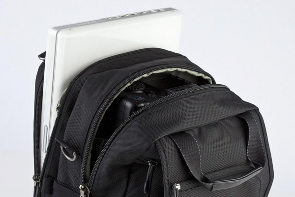 Think Tank Urban Disguise 35 V2.0 - geanta foto [3]
