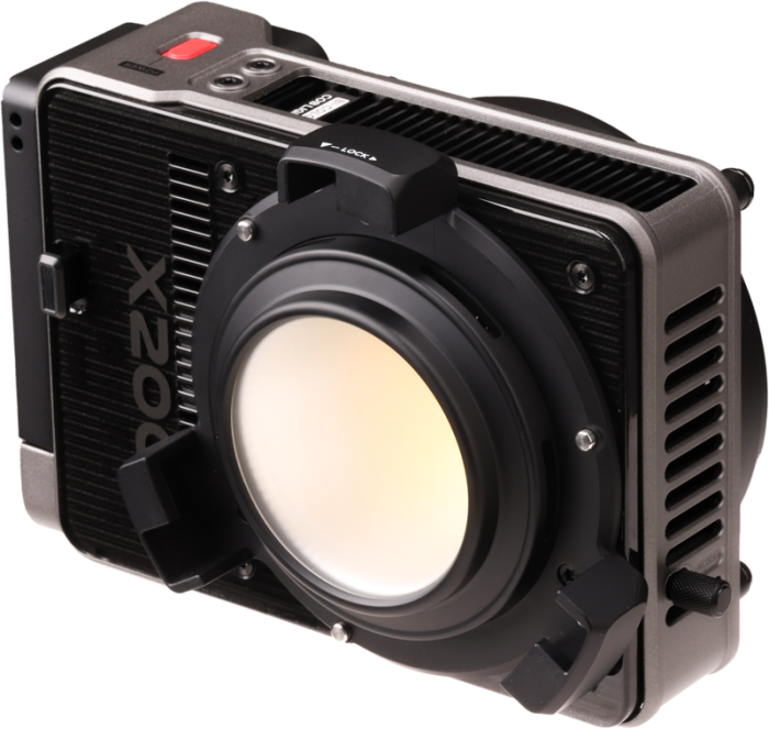 Zhiyun Molus LED X200 Bi-Color COB Light Combo – lampă LED COB 200W Bi-Color 800g, output max 8,900 lux (cu reflector Bowens) [2]