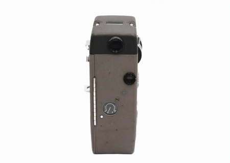 camera-filmat-vintage-8mm-de-colectie-canon-cine-8-1956.jpg [5]