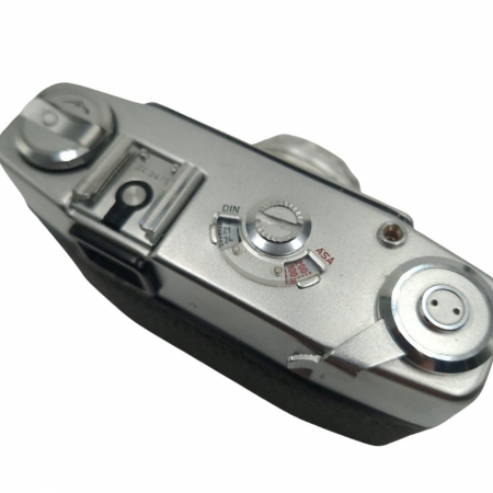 Agfa Optima 1a – Cameră analog 35mm cu expunere automată, fabricată în Germania de Vest în 1962 [4]