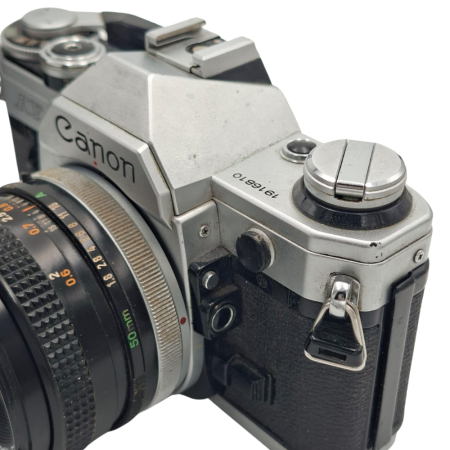 canon-ae-1-kit-obiectiv-fd-50mm-zoom-70-150mm.jpg [1]