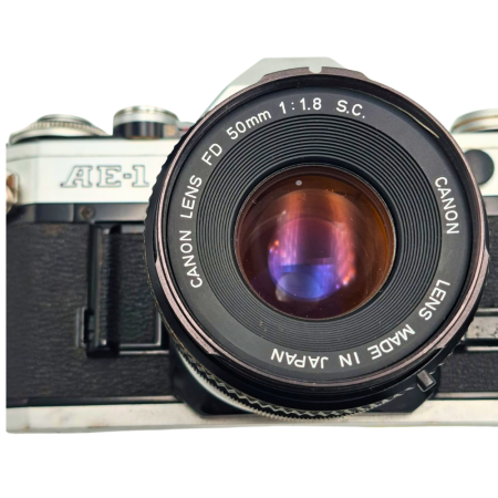 canon-ae-1-kit-obiectiv-fd-50mm-zoom-70-150mm.jpg [4]