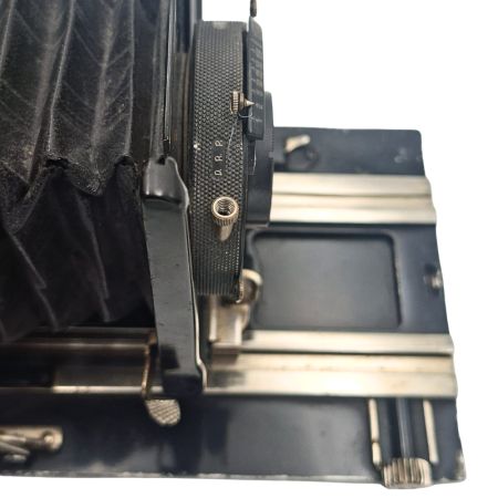ernemann-heag-iii-9x12-camera-pliabila-vintage.jpg [5]