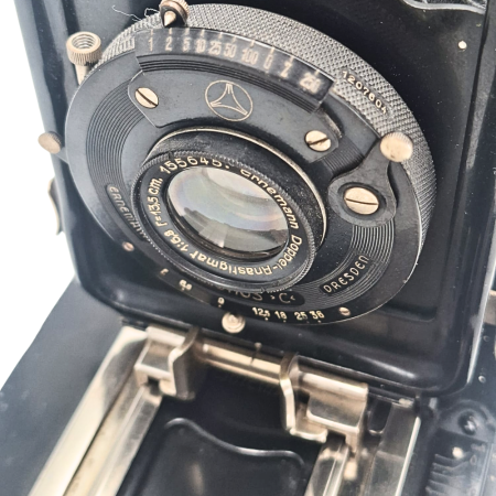 ernemann-heag-iii-9x12-camera-pliabila-vintage.jpg [1]