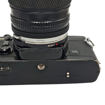 aparat-foto-film-olympus-om-2-sh-zuiko-zoom.jpg [4]