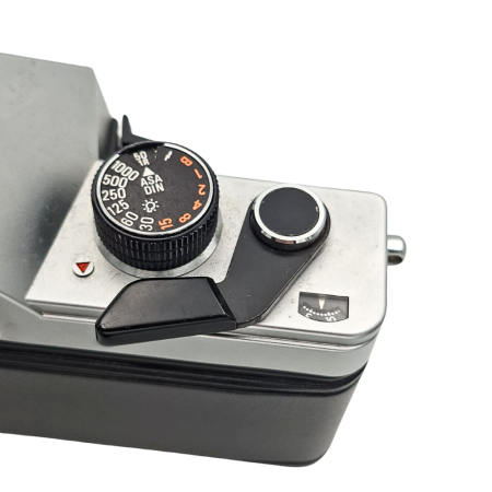 aparat-foto-film-praktica-mtl-5-body-pentacon-ddr.jpg [4]