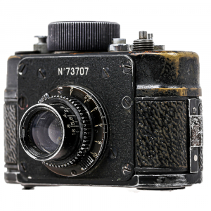 Krasnogorsk F-21 – aparat foto de spionaj sovietic, cameră KGB miniaturală [1]