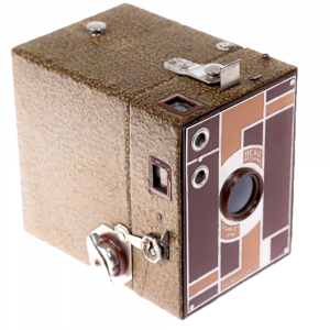 kodak-beau-brownie-no2-aparat-foto-art-deco.jpg [3]