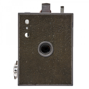 Kodak Brownie 2A Model C – Cameră Box Vintage pentru Fotografie Creativă cu Film 116 [1]