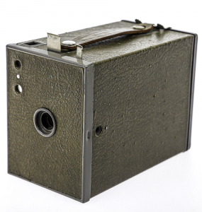 Kodak Brownie 2A Model C – Cameră Box Vintage pentru Fotografie Creativă cu Film 116 [5]