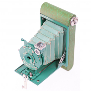 Kodak Petite Verde – Vest Pocket Model B - Aparat de fotografiat de epocă în carcasă colorată Art Deco, fabricat în anii ’30 [7]