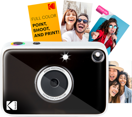 „KODAK Printomatic + Black cameră instant point-and-shoot cu vizor optic și print ZINK 2×3 inch autoadeziv". [17]