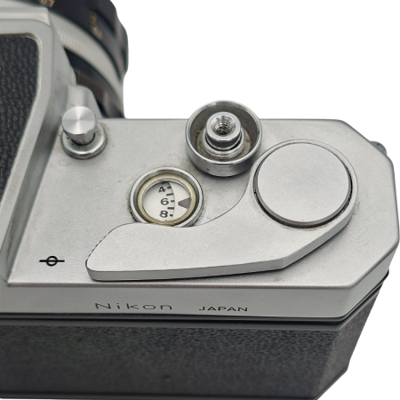 aparat-foto-film-nikon-nikkormat-ft-obiectiv-nikkor-50mm.jpg [2]