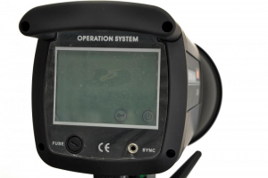 Menik Blitz Studio 400Ws CM-400 (touch screen) [1]