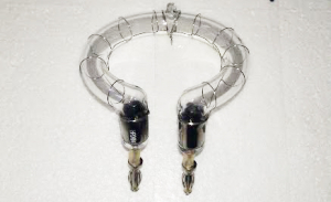 Studio/Lumini si accesorii - Menik lampa blitz studio 600W - pentru  Menik  CD-600, CM-600