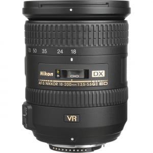 Nikon AF-S DX 18-200mm f/3.5-5.6G ED VR II [1]