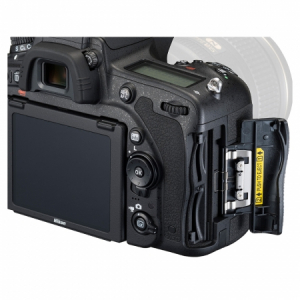 Nikon D750 body - inchiriere [4]