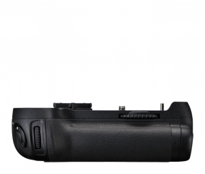 Grip-uri - Nikon MB-D12 - battery grip pentru D810,  D800, D800E