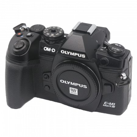 Olympus OM-D E-M1 Mark III , body [2]