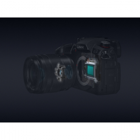 Panasonic Lumix GH-6 negru -  Aparat Foto Mirrorless hibrid cu obiectiv LUMIX 12-60mm f/3.5-5.6 [10]