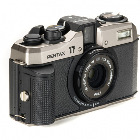 Pentax 17 - Camera Foto Compacta pe Film format Half Frame - 17x24mm [11]