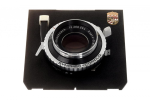 schneider-kreuznach-repro-claron-210mm-f-9-pentru-linhof-s-h.JPG [1]
