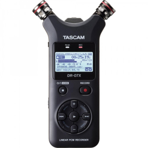 Tascam DR-07X [1]