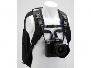 thinktank-camera-strap-v2-curea-umar-negru-albastru.jpg [3]