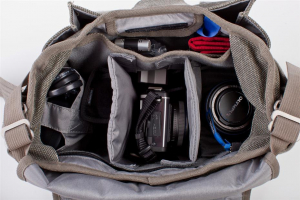 thinktank-retrospective-5-geanta-foto-mirrorless-black.jpg [2]