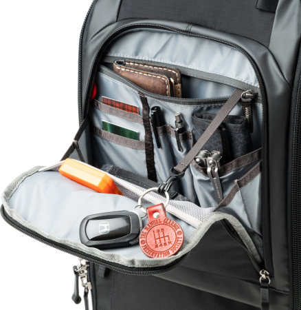 think-tank-walker-pro-series-30l-rucsac-foto-profesional.jpg [23]