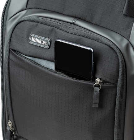 think-tank-walker-pro-series-30l-rucsac-foto-profesional.jpg [4]