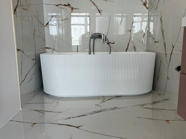 Cada freestanding lipita la perete 170x80 Pollux [18]