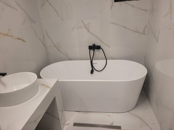 Cada freestanding ovala 150x75 Simple Round [15]