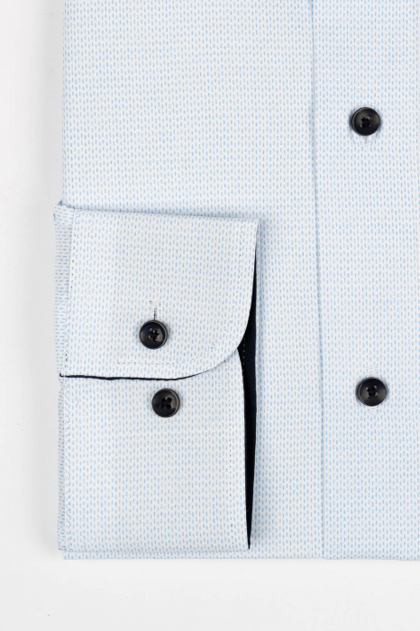 Camasa regular fit alba cu imprimeu bleu [2]