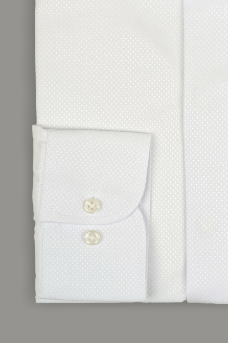 Camasa regular fit alba cu model in tesatura si nasturi ascunsi [2]