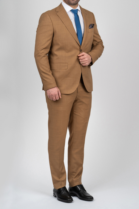 Costum barbati camel slim fit [2]