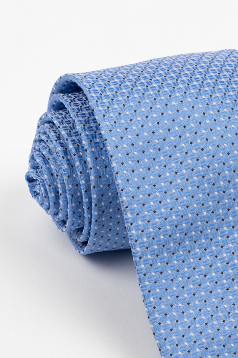 Cravata bleu cu imprimeu geometric alb si negru [2]