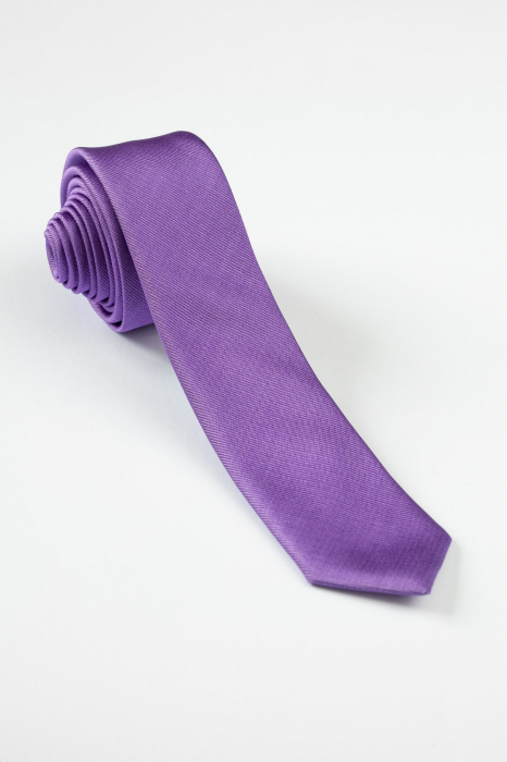 Cravata mov ingusta [1]