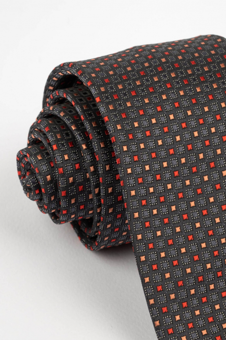 Cravata neagra cu model geometric rosu si portocaliu [2]