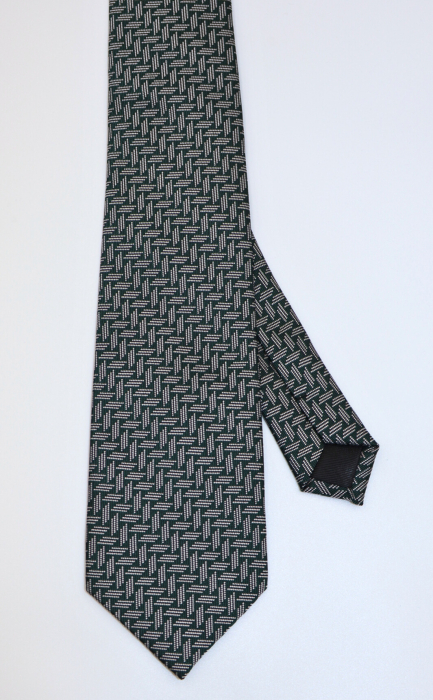 Cravata verde-padure cu imprimeu geometric alb si negru [2]