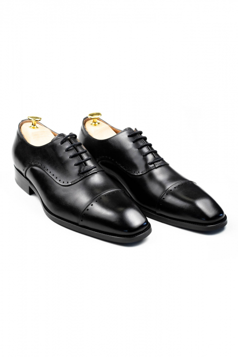 Pantofi barbati eleganti negri Oxford [2]