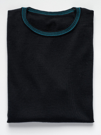 Pulover slim negru cu lana [1]