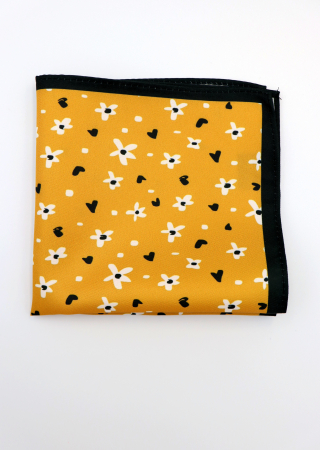 Batista galbena cu imprimeu floral alb si margini negre [1]