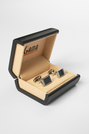 Butoni bleumarin B15 [0]